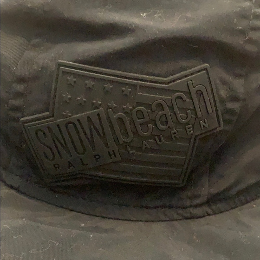 Black Snow Beach Bucket Hat